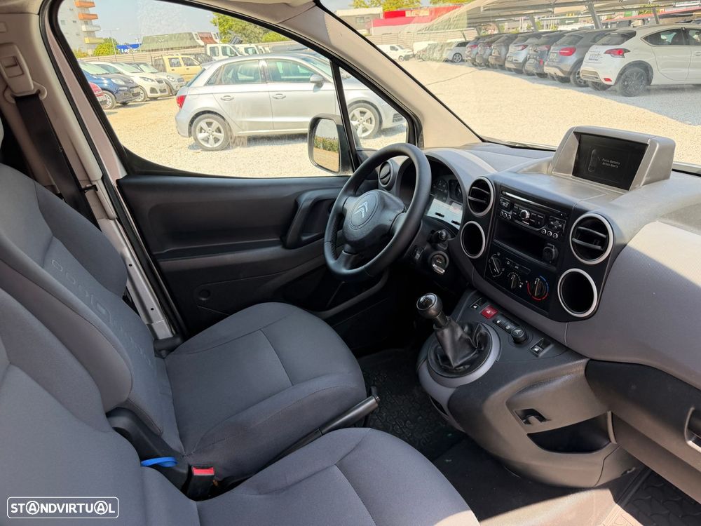 Citroën Berlingo 1.6 HDI 3LUG c/ GPS e AC - 9
