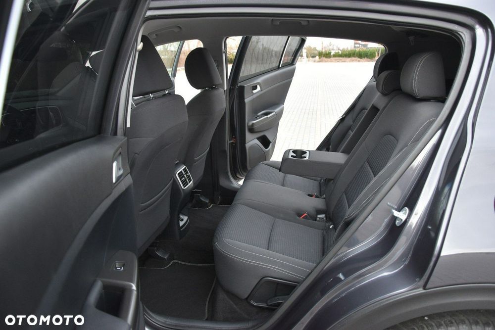 Kia Sportage 1.7 CRDI Business Line 2WD DCT - 12