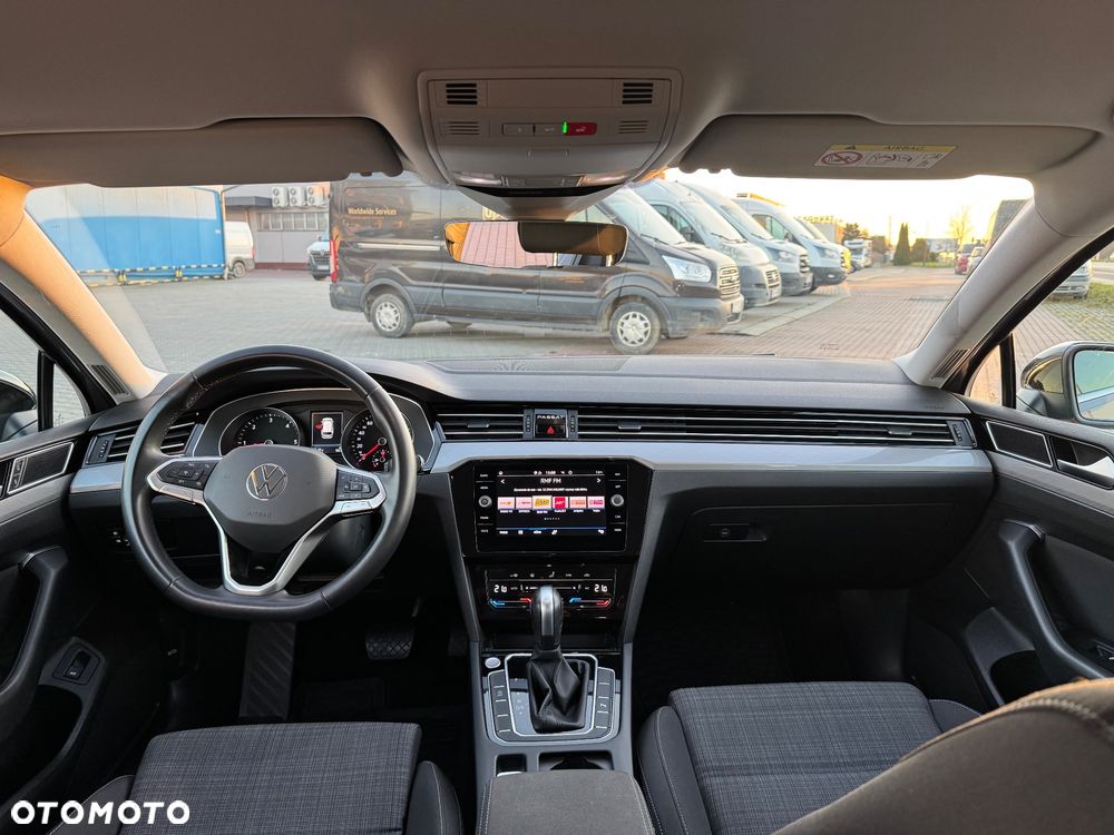 Volkswagen Passat 2.0 TDI EVO Business DSG - 8