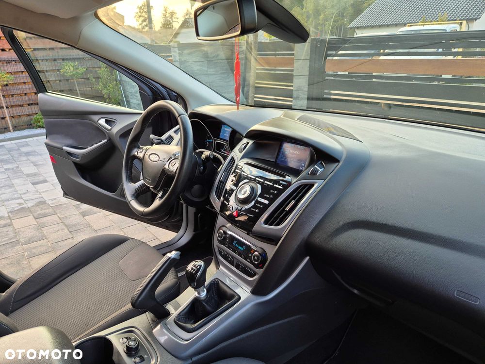 Ford Focus - 7