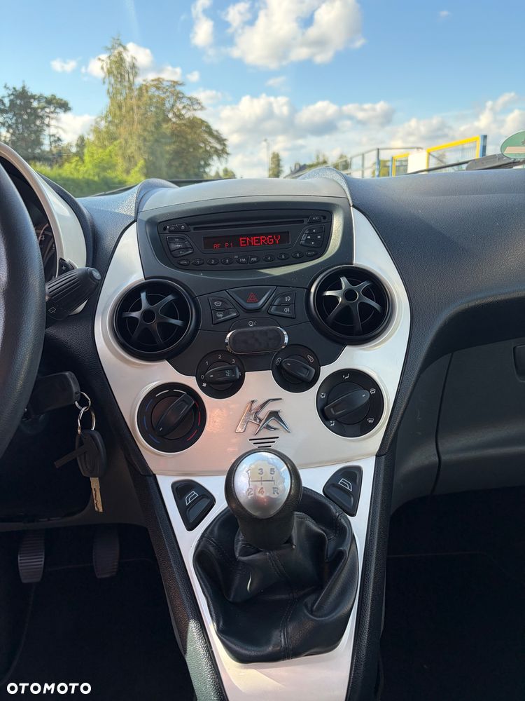 Ford KA - 16