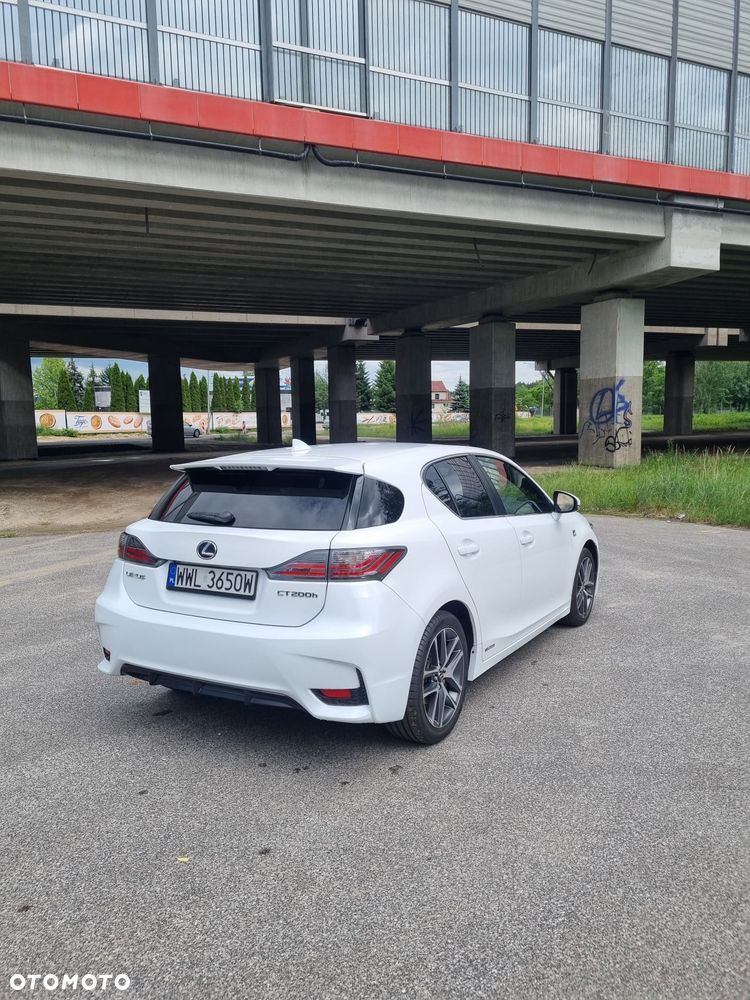 Lexus CT 200h F Sport - 13