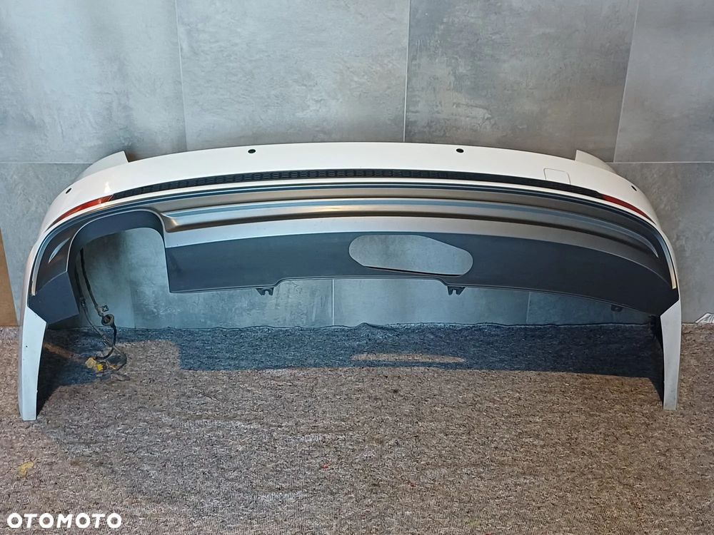 NR 583 Zderzak Tylny do Audi A4 B9 s-line avant kombi 8W9807511M - 3