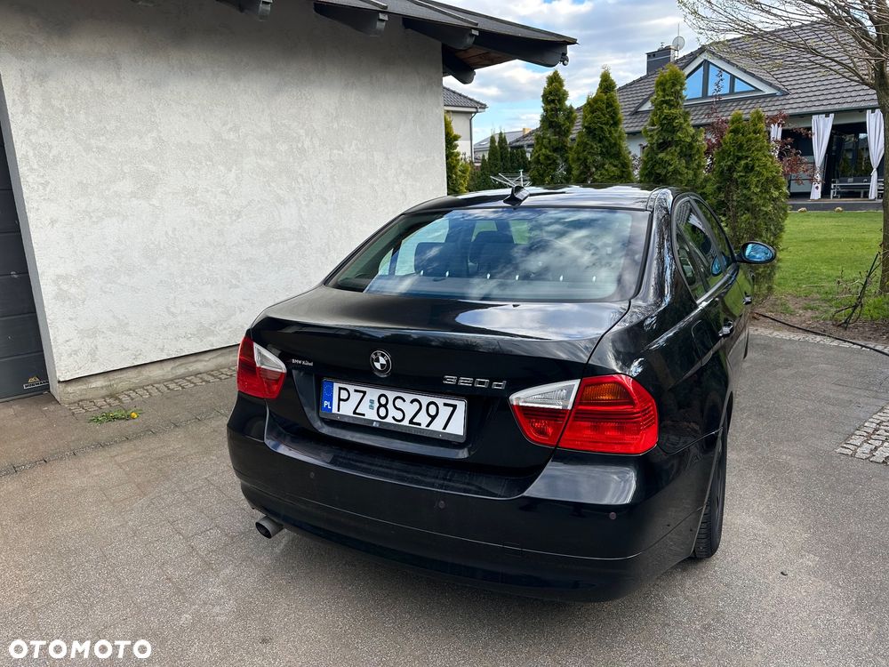 BMW Seria 3 320d - 14