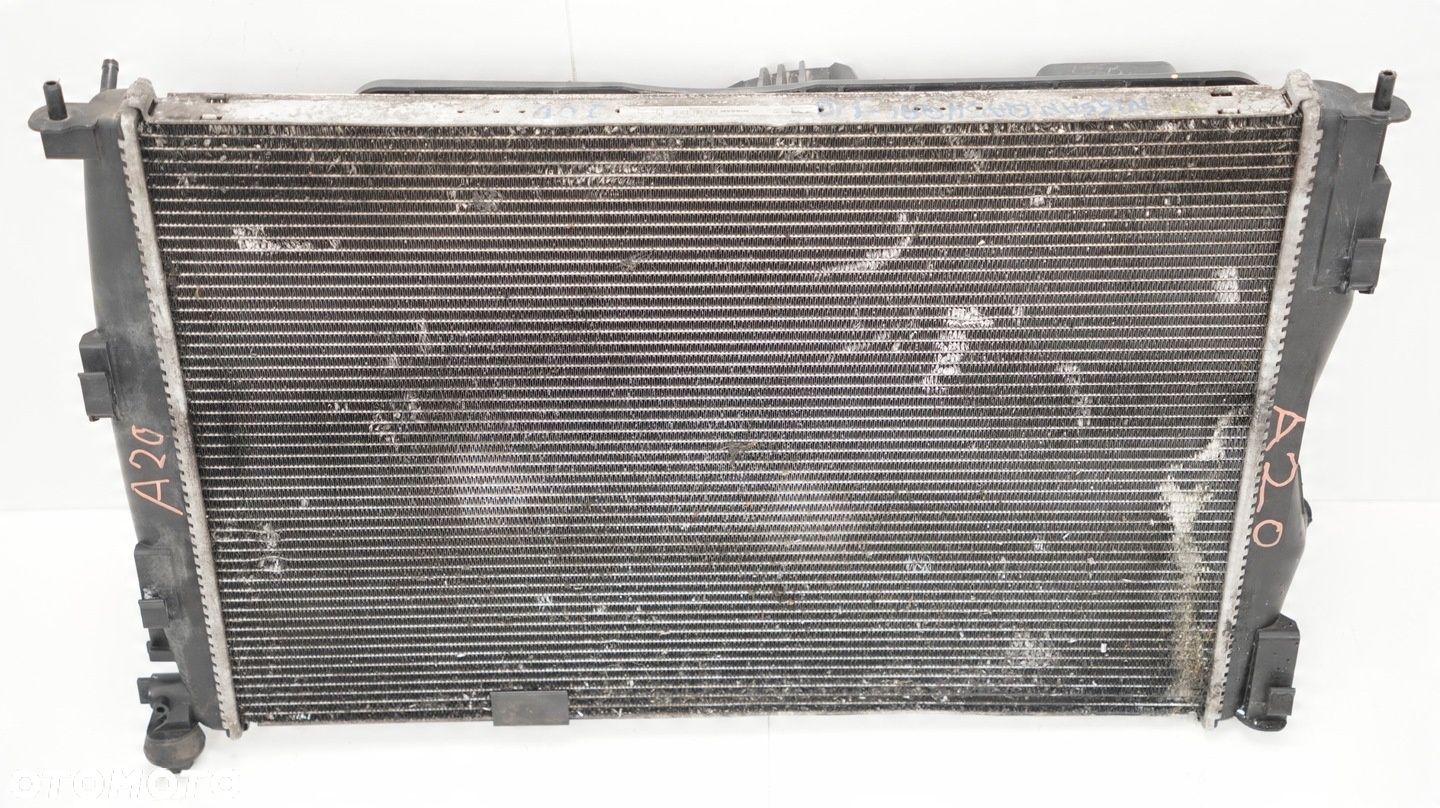 CHŁODNICA WODY WENTYLATOR NISSAN QASHQAI J10 06-09R 2.0D - 1