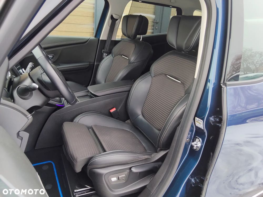 Renault Scenic ENERGY TCe 130 INTENS - 11