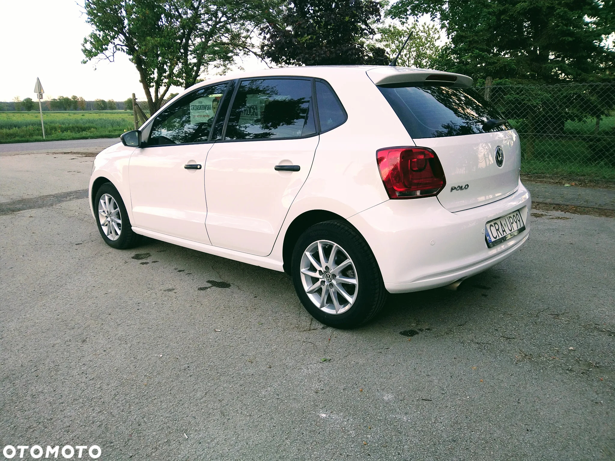 Volkswagen Polo 1.4 16V Trendline DSG - 3