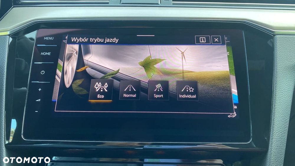 Volkswagen Passat - 32