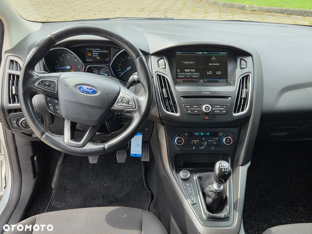 Ford Focus Turnier 1.5 TDCi ECOnetic 88g Start-Stopp-Sy Business - 7