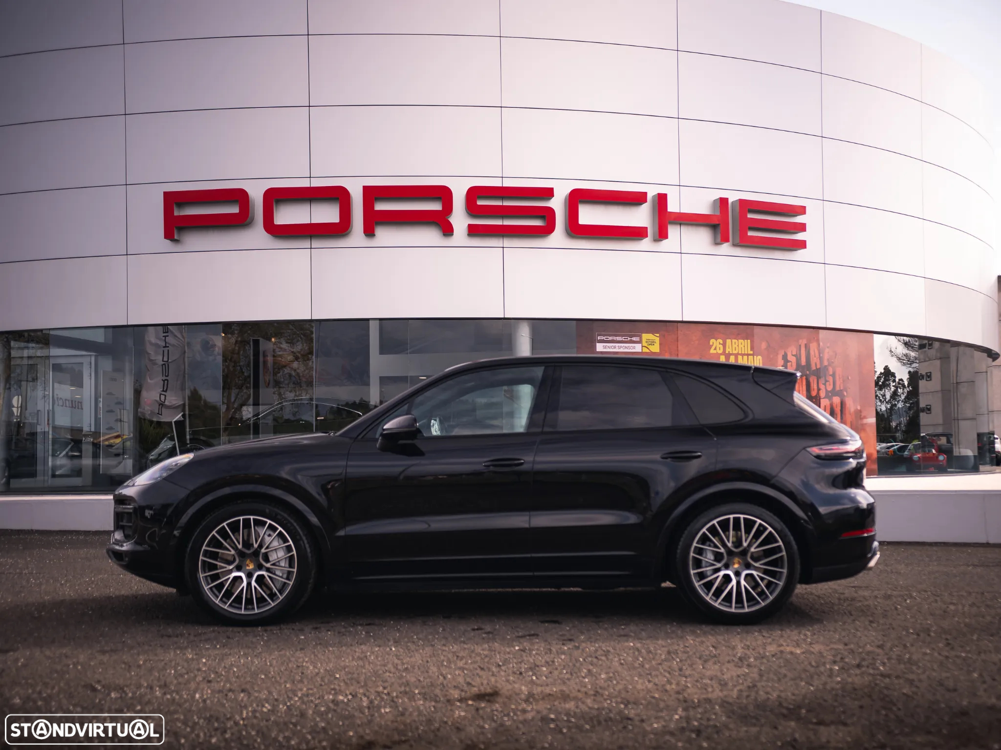 Porsche Cayenne Turbo - 2