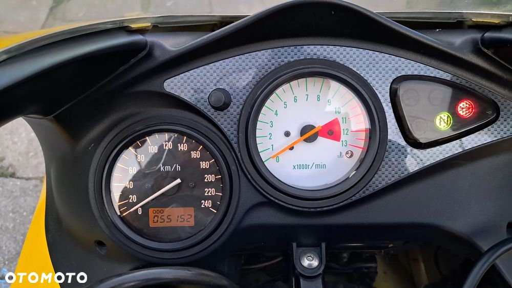 Suzuki SV - 8