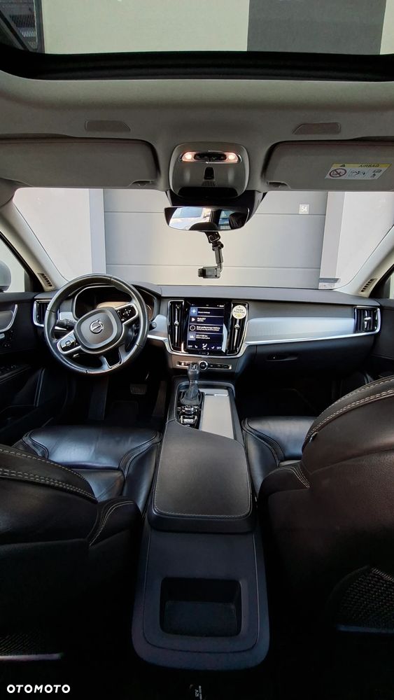 Volvo V90 D4 Inscription - 16