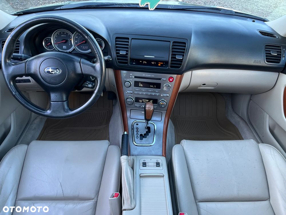 Subaru Outback - 14