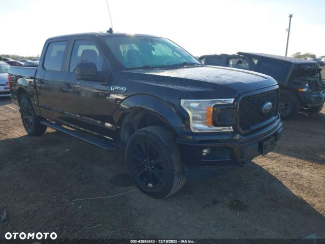 Ford F150 - 1