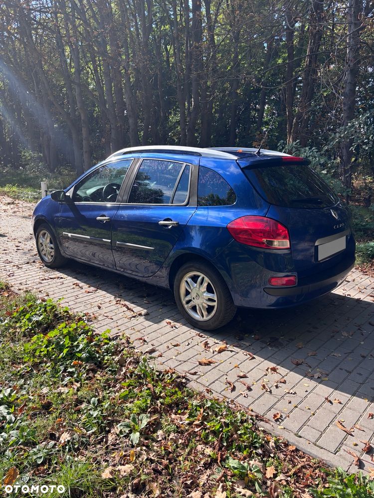 Renault Clio 2008 photo 3