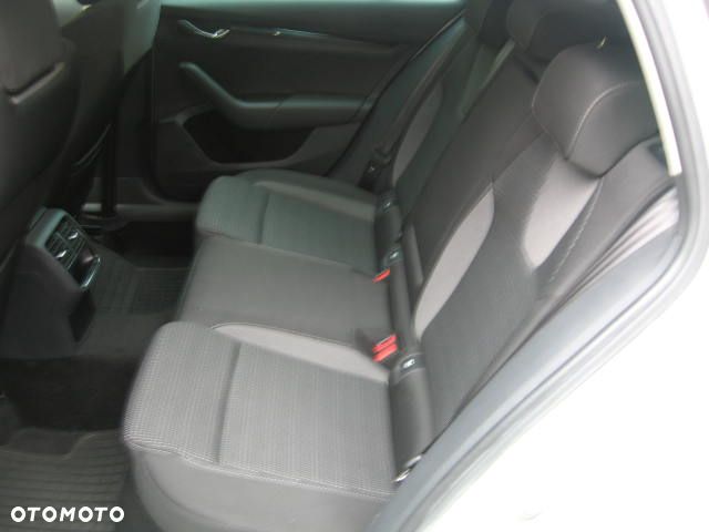 Skoda Octavia 1.5 TSI e-Tec Ambition DSG - 29