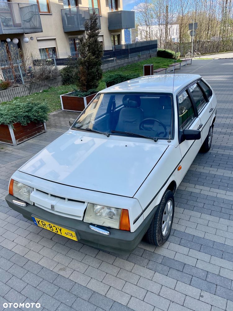 Lada Samara - 8