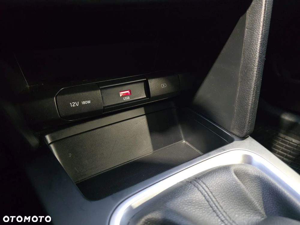 Kia XCeed 1.4 T-GDI M - 27