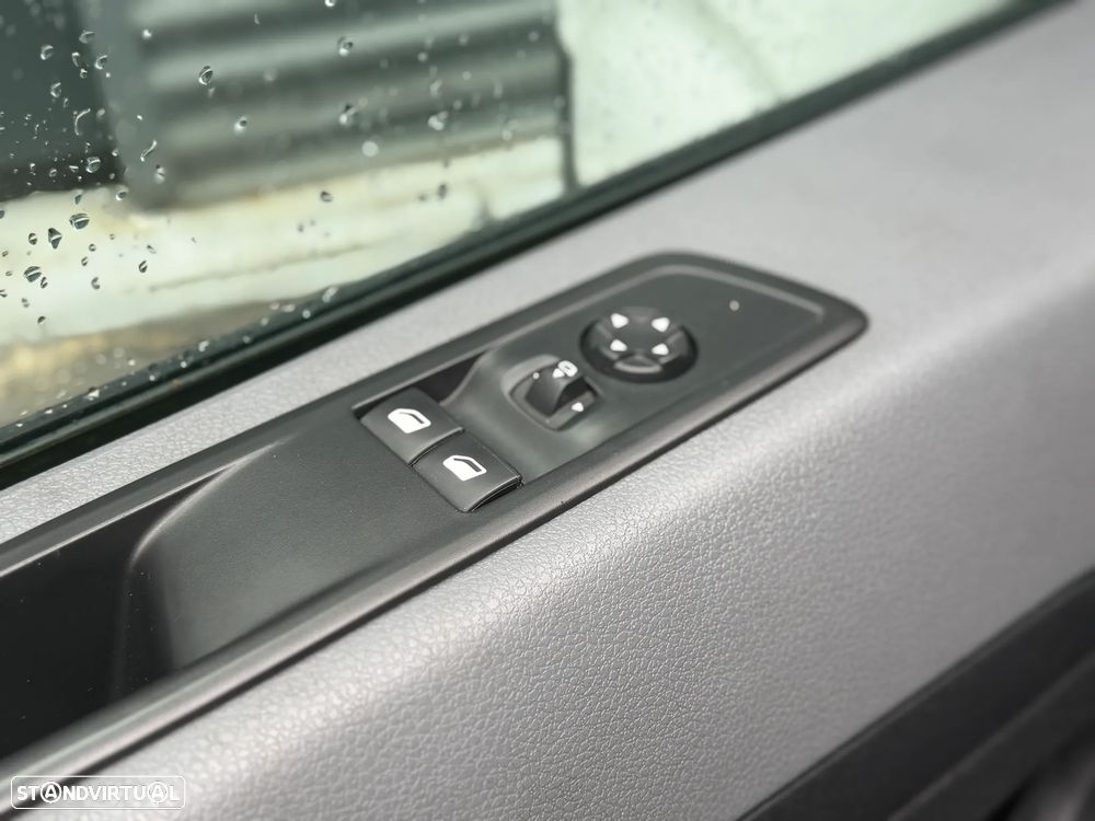 Toyota PROACE 2.0 D-4D L2 H1 C/ AC + EXTRAS - 15