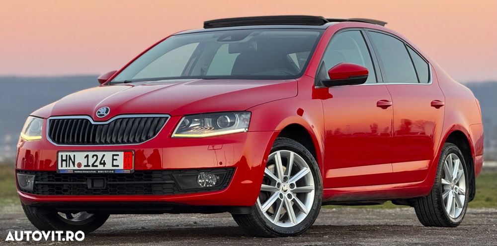 Skoda Octavia 2.0 TDI DSG 4X4 RS - 2