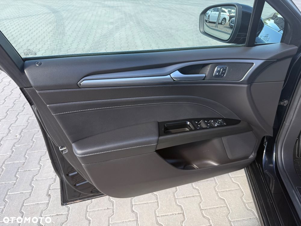 Ford Mondeo 2.0 TDCi STart-Stopp Titanium - 26