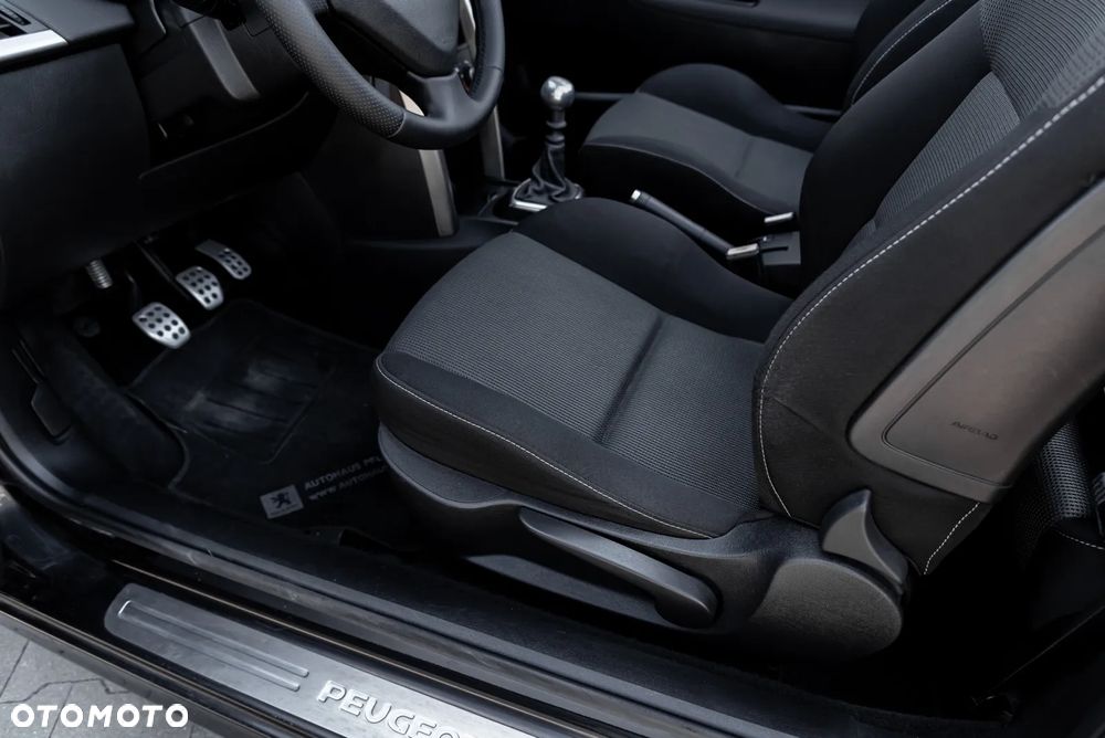 Peugeot 207 CC FAP 110 (Blue Lion) Platinum - 17