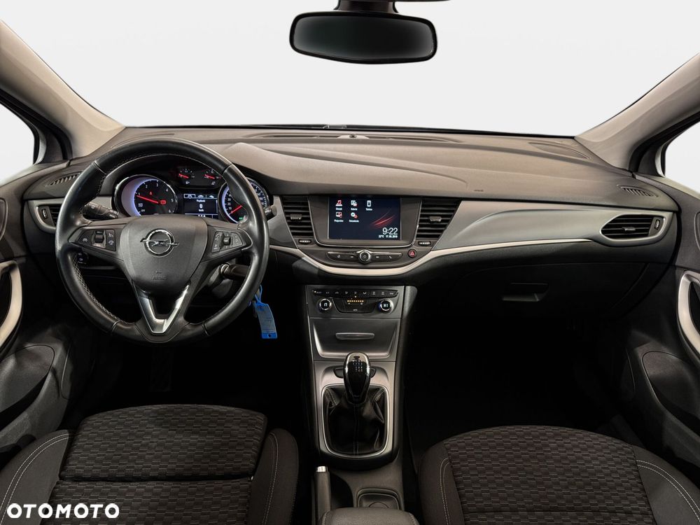 Opel Astra - 11