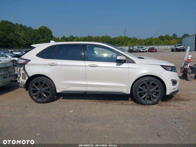 Ford Edge - 10