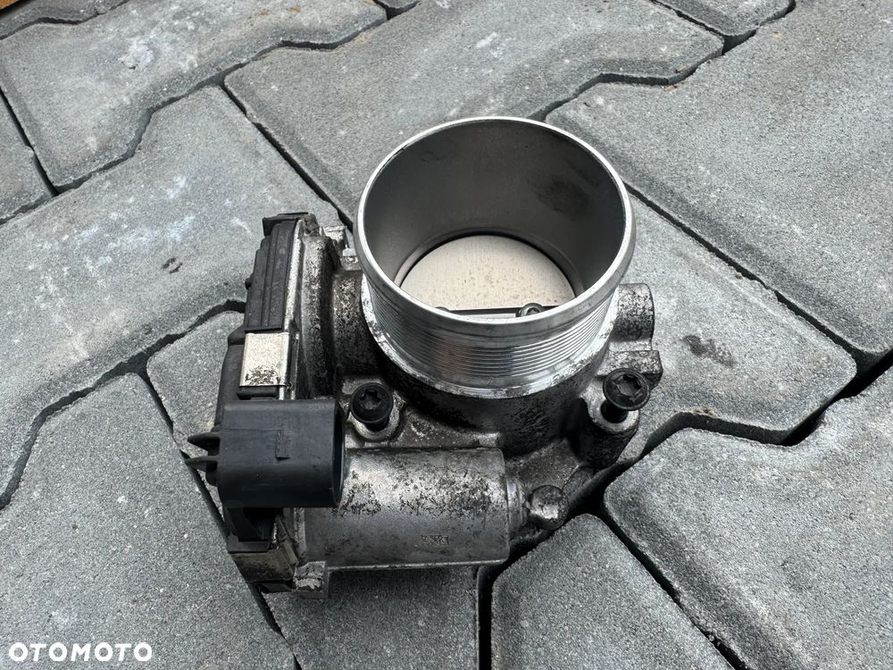 PRZEPUSTNICA CUPRA ATECA 2.0 TFSI 06Q133062A - 1