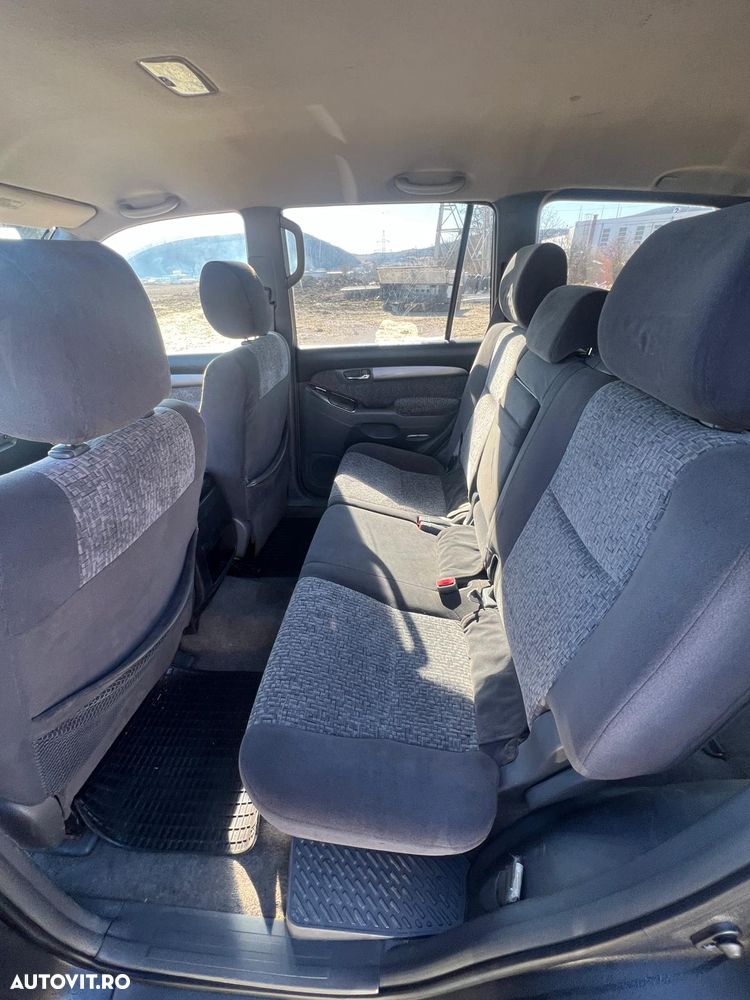 Toyota Land Cruiser 3.0 TD-4D VX - 4