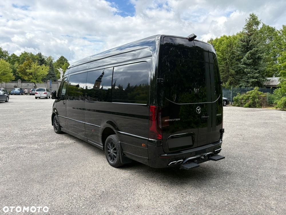 Mercedes-Benz Sprinter - 39