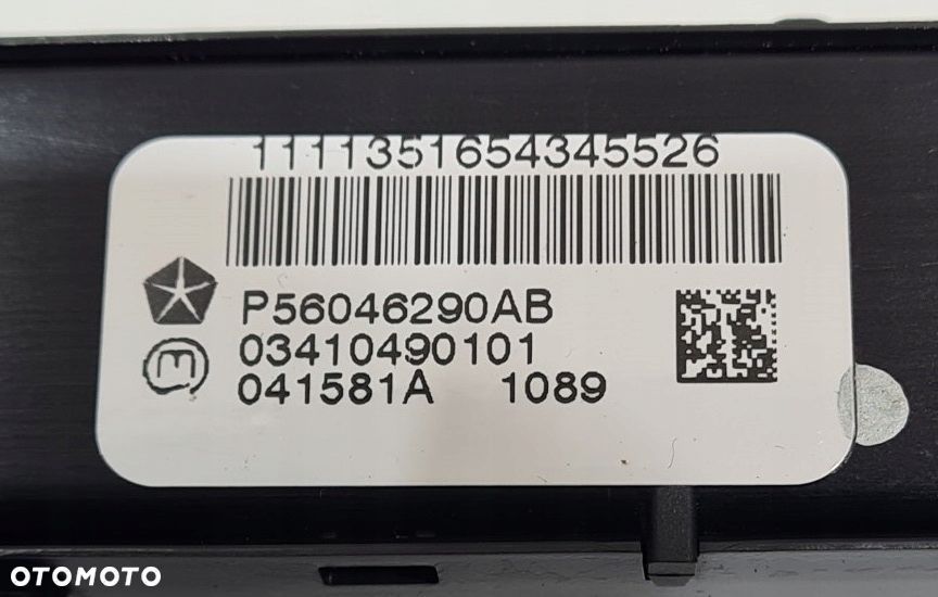 włącznik awaryjnych panel grand cherokee wk2 11r - 3