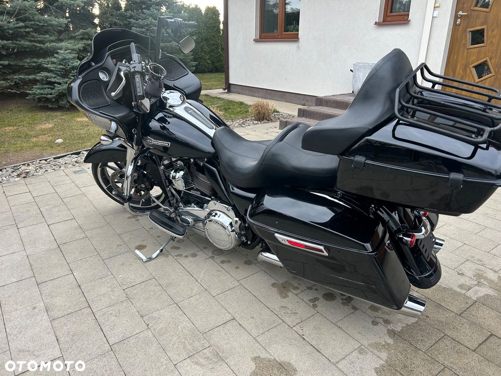 Harley-Davidson Touring Road Glide - 22