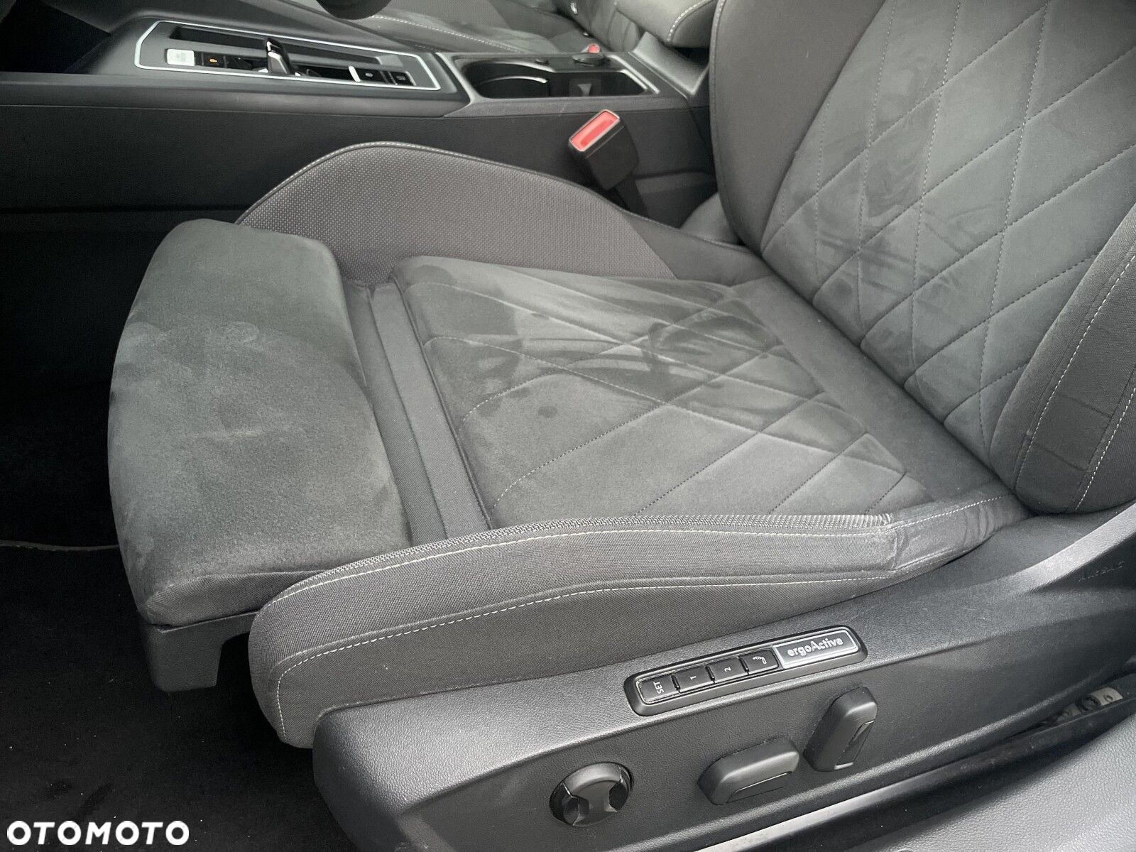 Volkswagen Golf VIII 2.0 TDI Style DSG - 15