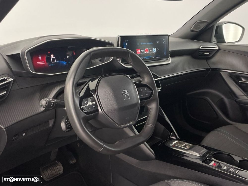Peugeot 2008 - 16