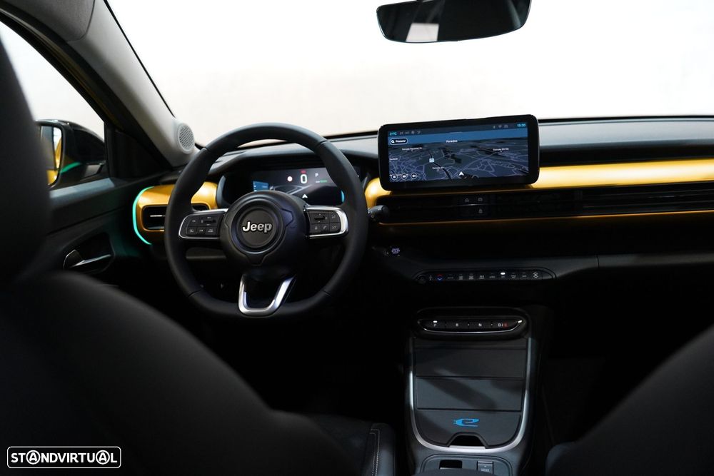 Jeep Avenger 54 kWh Summit - 21