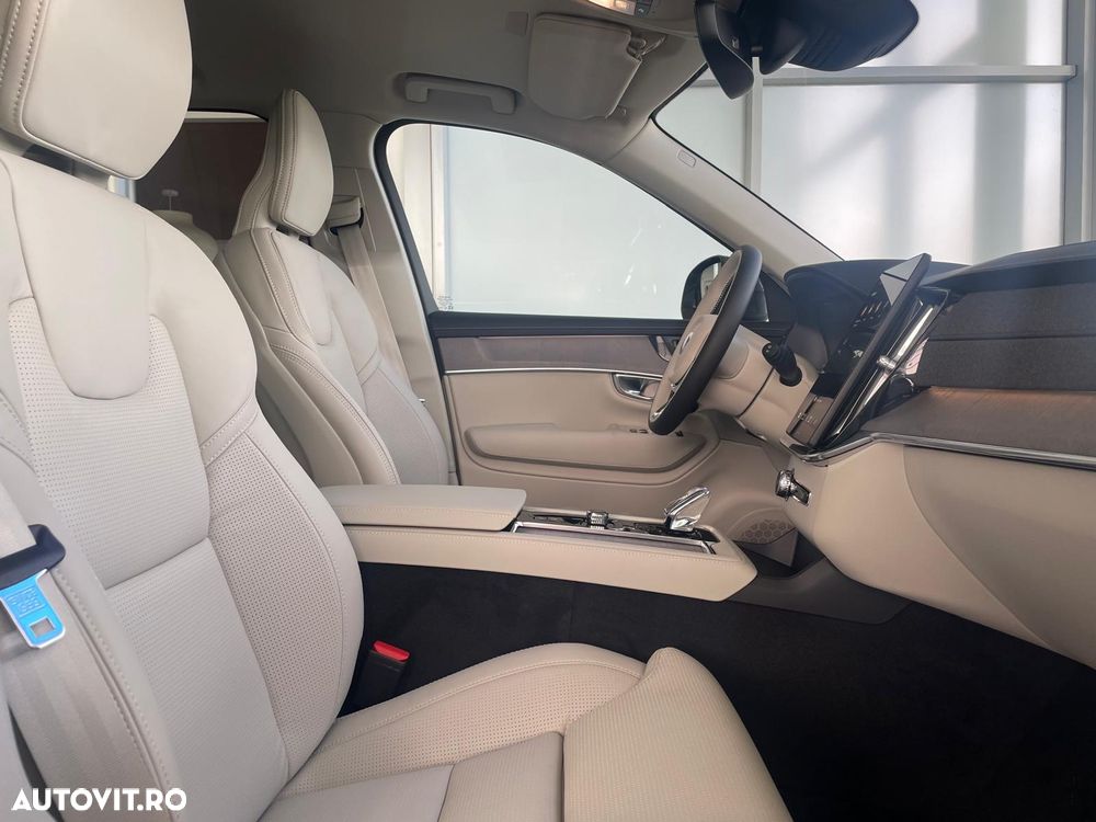 Volvo XC 90 B5 B AWD Plus Bright - 8