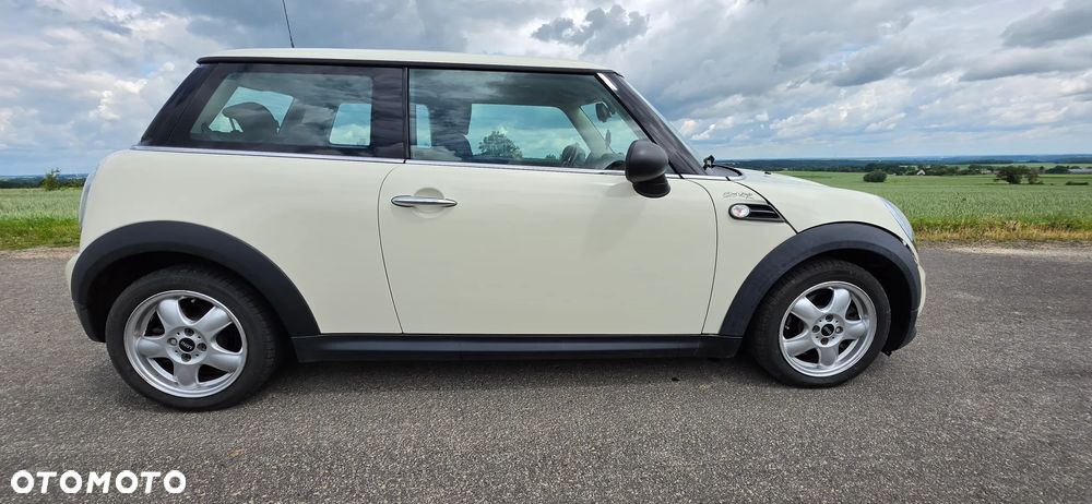 MINI ONE - 6