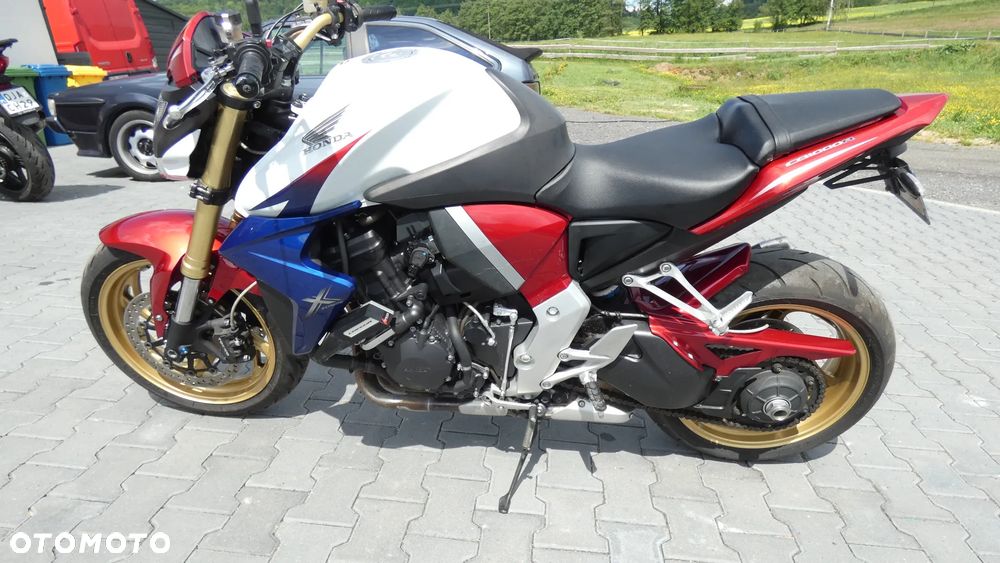 Honda CB - 11