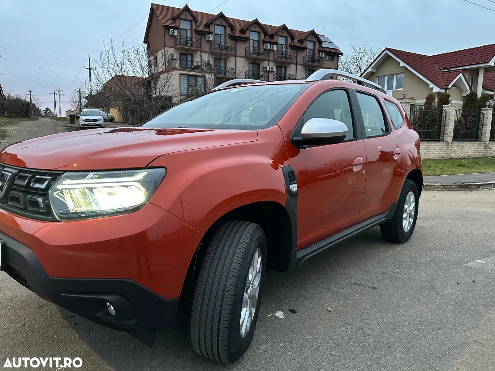 Dacia Duster TCe 130 GPF SL Orange - 7