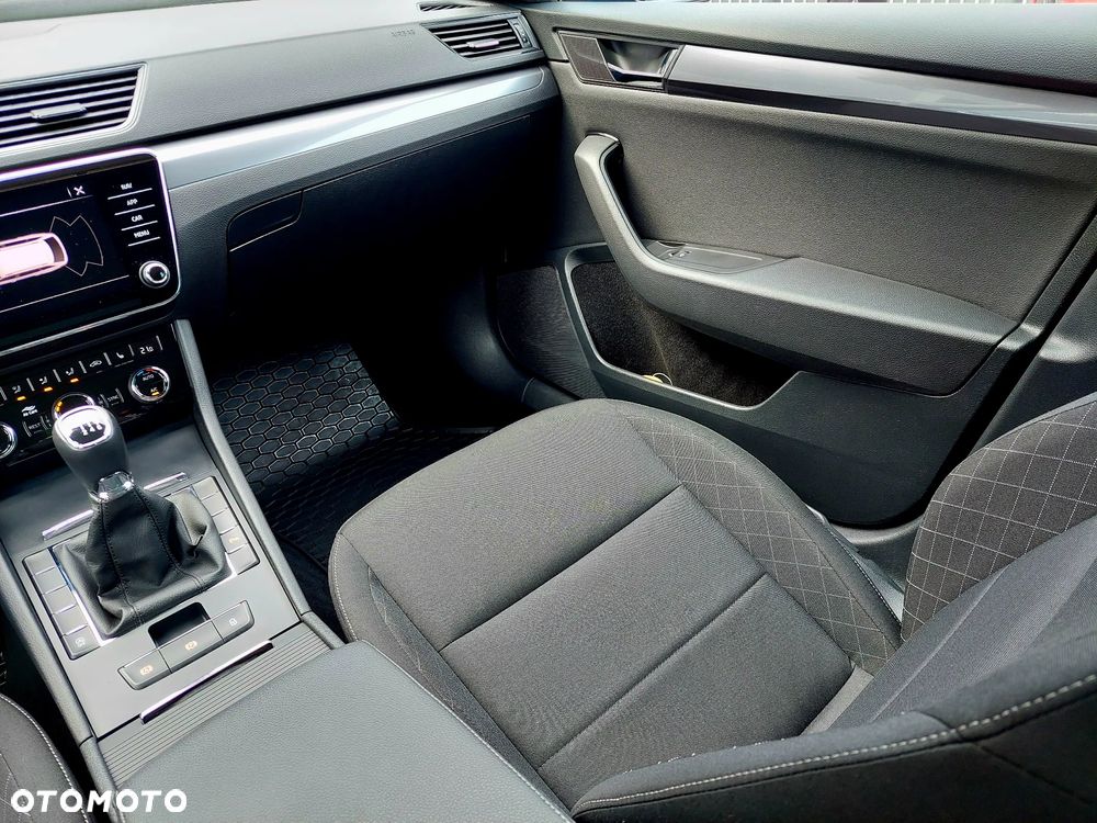 Skoda Superb - 18