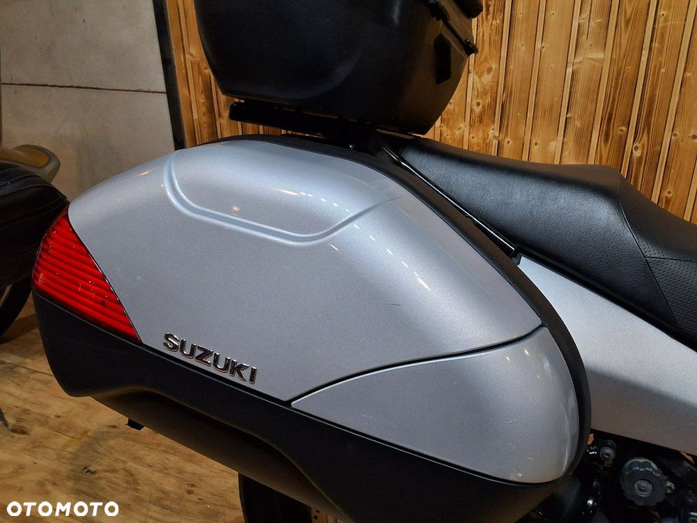 Suzuki DL - 3