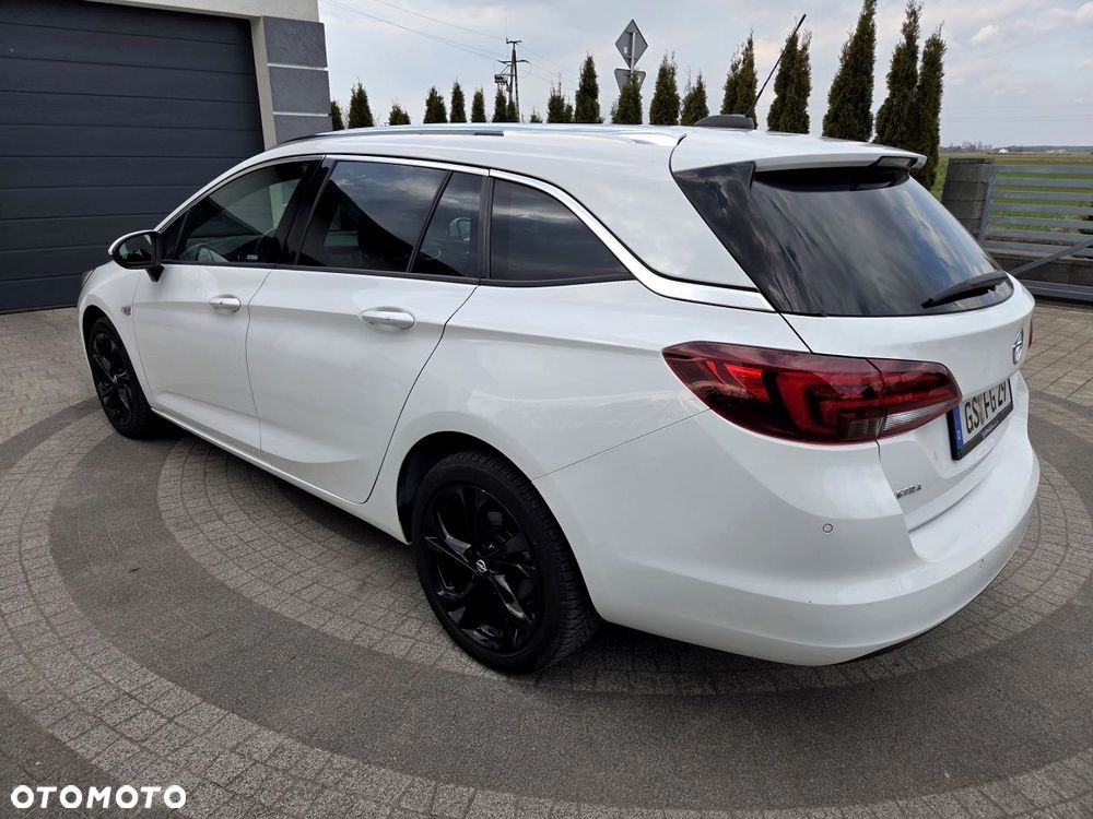 Opel Astra - 9