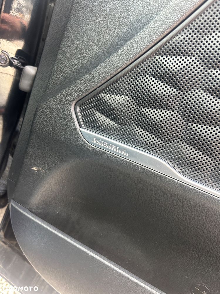 Hyundai Santa Fe - 4