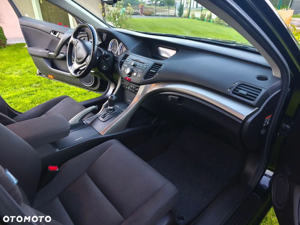 Honda Accord 2.0 Lifestyle - 20