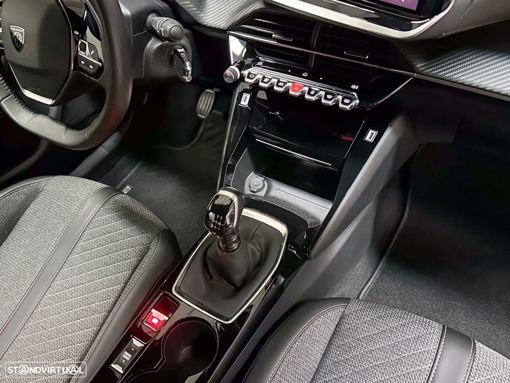 Peugeot 2008 1.2 PureTech Allure - 41