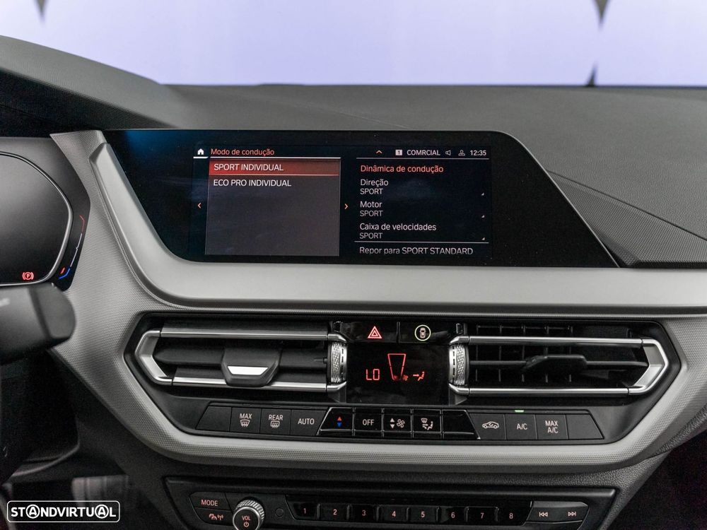 BMW 216 Gran Coupé d Advantage - 32