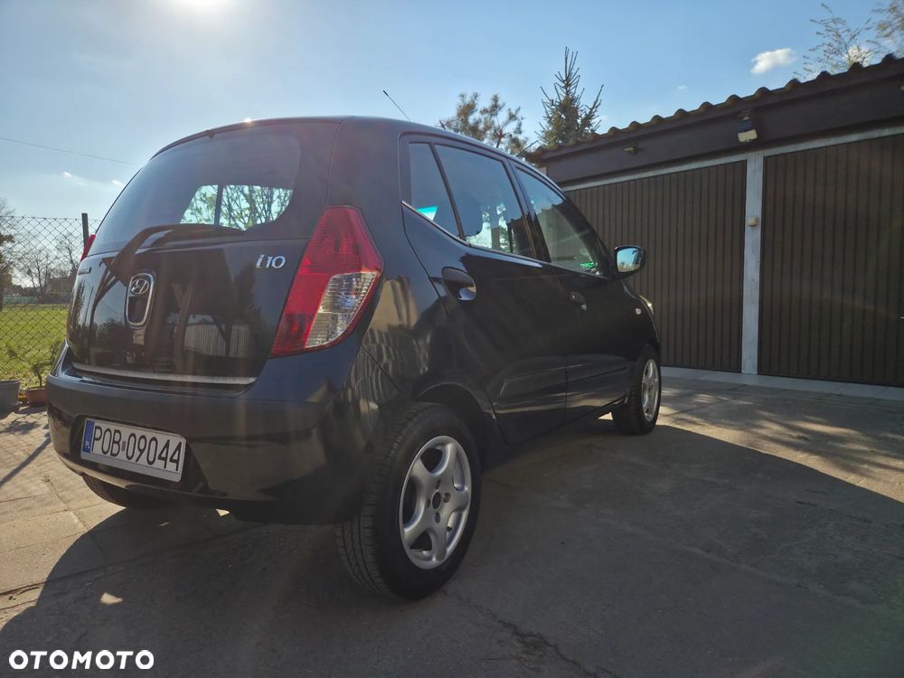 Hyundai i10 1.1 - 9