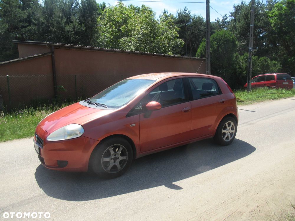 Fiat Grande Punto - 2
