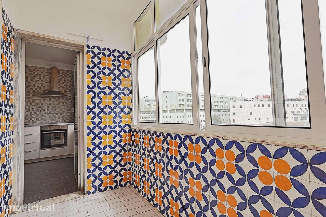 T2 Remodelado com Elevador | 86 m² | Aranguês – Setúbal - Grande imagem: 5/24